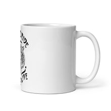 Lade das Bild in den Galerie-Viewer, Weiße, Chris Böhm "Live to Ride" Tiger Tasse